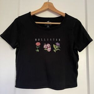 Hollister | Vintage Ultra Crop Flower Graphic T-Shirt